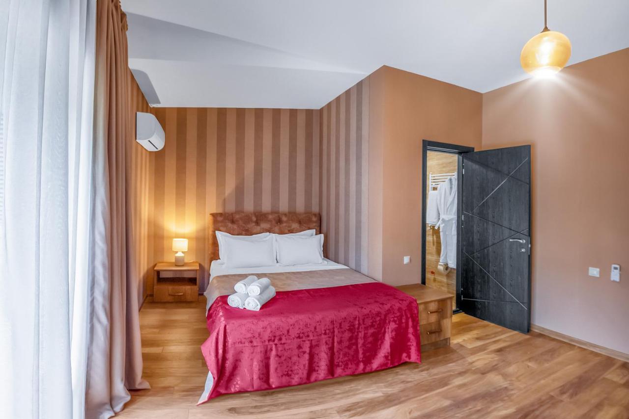 Dzvel Ubanshi Hotel Gori Bagian luar foto